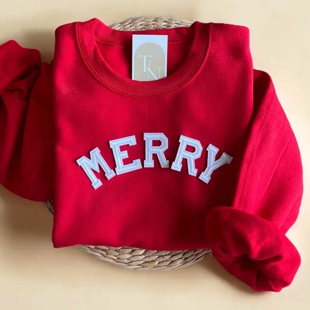 Merry Red Holiday Sweater NEW XS Sweatshirt White Appliqué Universal Thread Crew - Picture 5 of 6